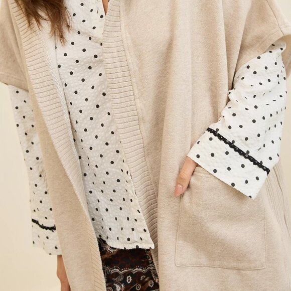 Hooded Fleece Cape - Picture 3 of 5